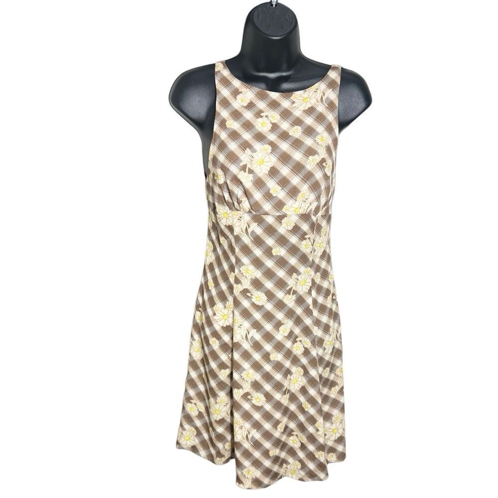 Kimchi Blue Urban Outfitters Susie Open Back Swing Mini Dress Size XS - Picture 4 of 16